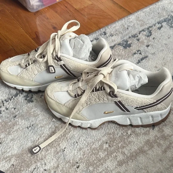 Authentic Nike Air LX Jacquemus Collab Sneakers Bone Gold - Picture 3 of 6